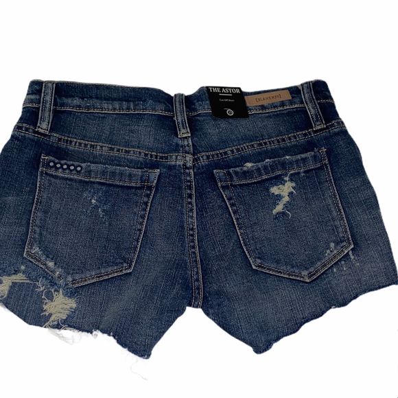 BlankNYC 25 The Astor Distressed Shorts - Picture 4 of 8